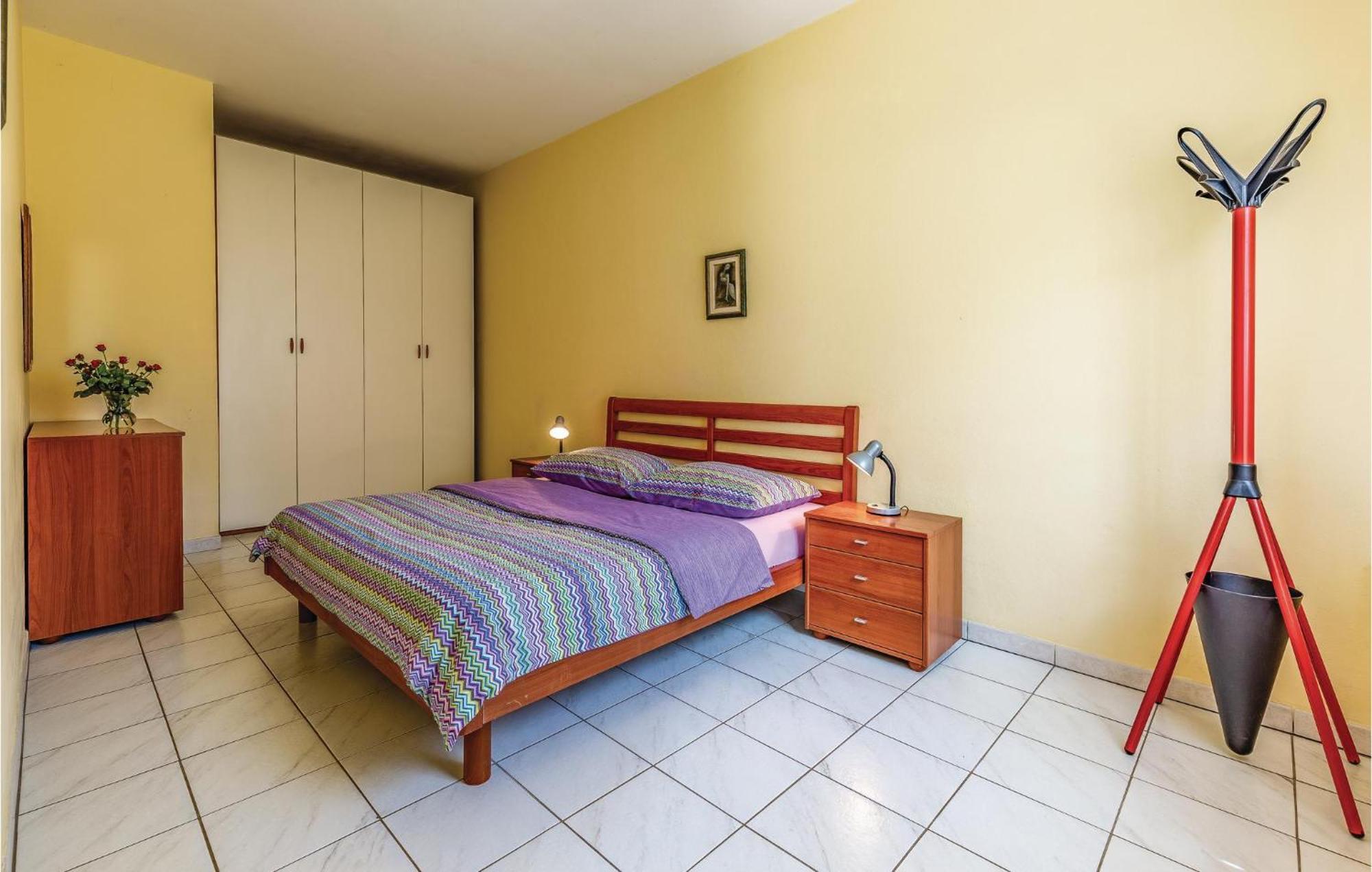 1 Bedroom Beautiful In